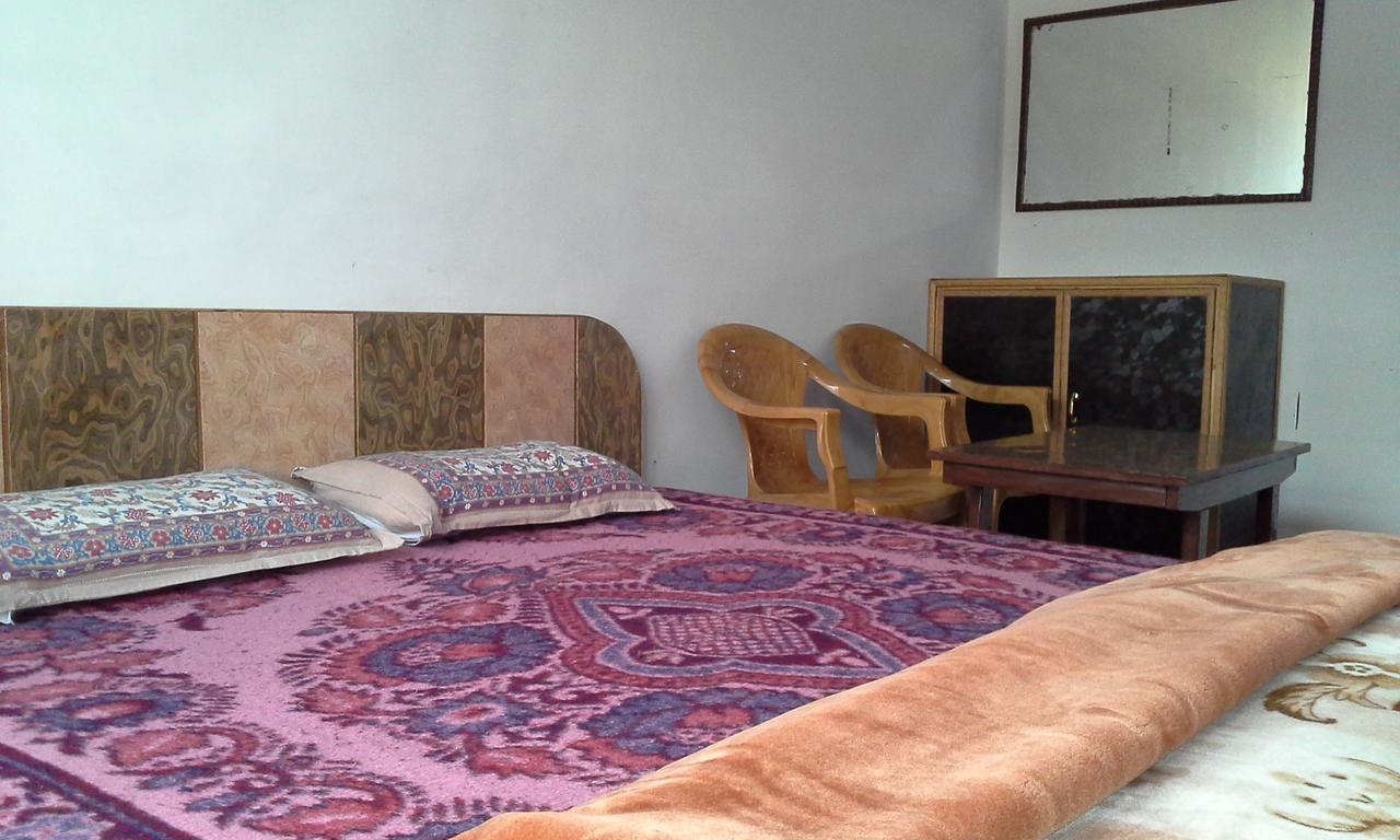 Howrah Guest House Srinagar  Luaran gambar